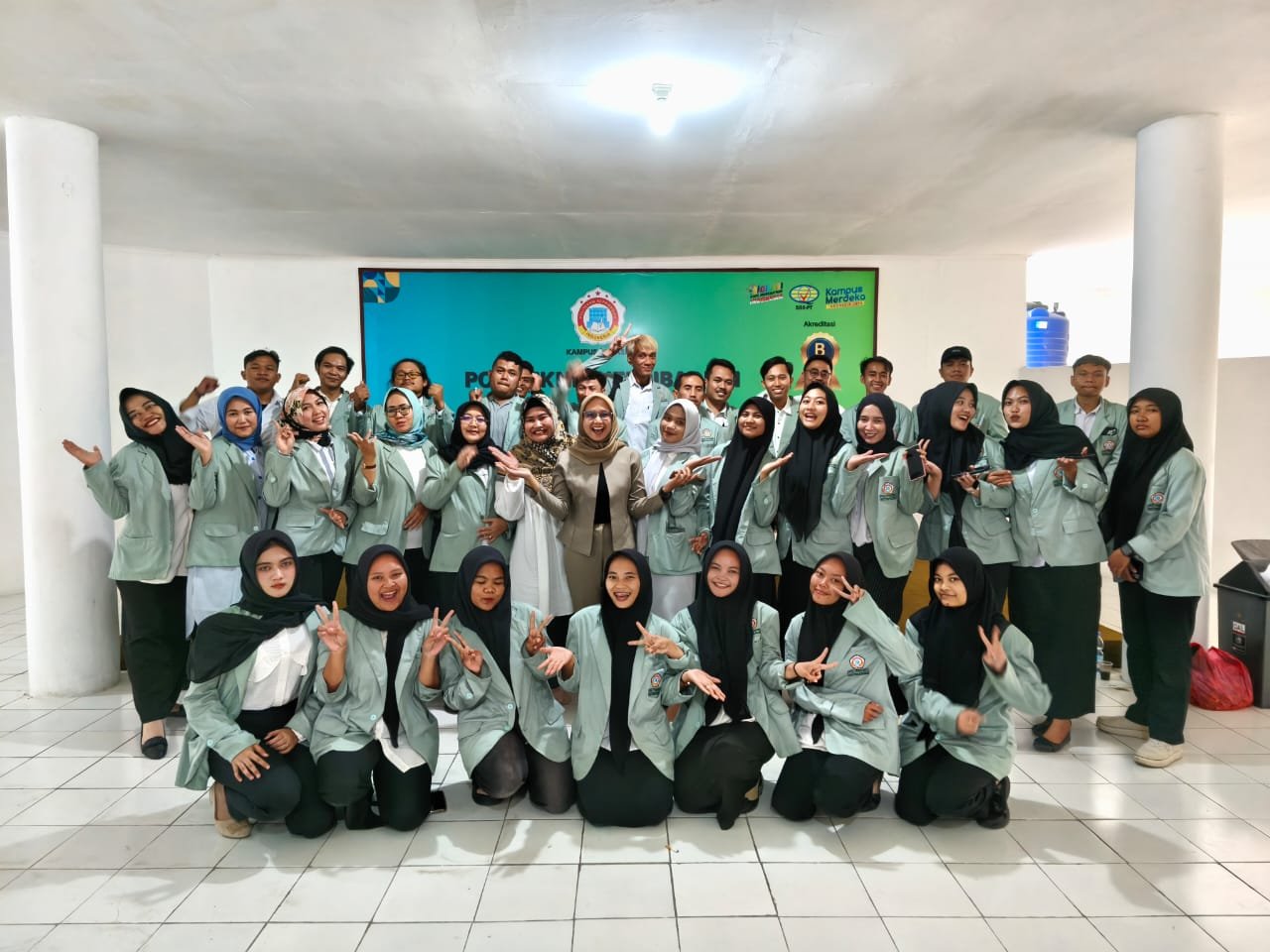 WhatsApp Image 2025-03-12 at 12.05.30 (1)